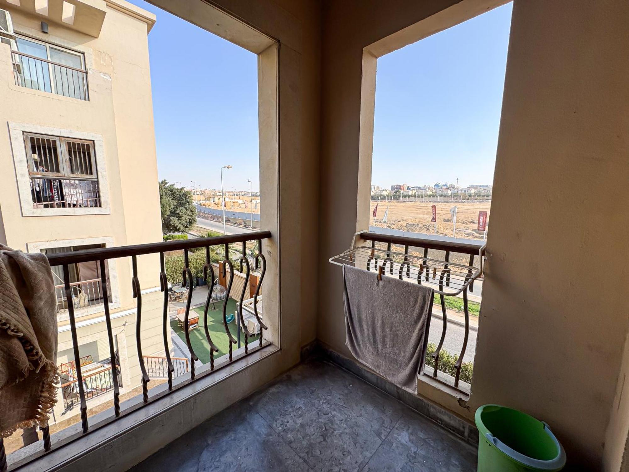 Pool View 3br Feels Like Apartment Cairo
